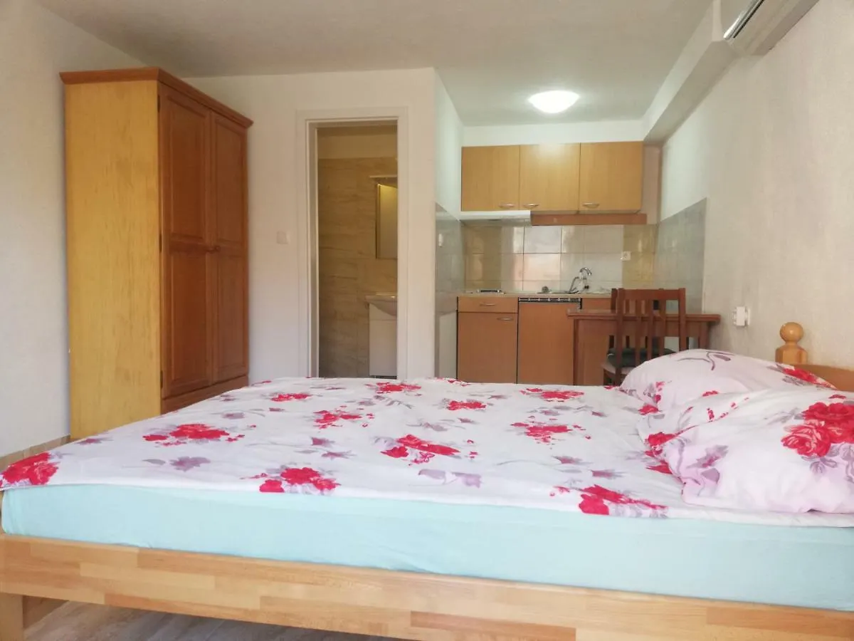 Studio Apartman Apartment Trogir Croatia