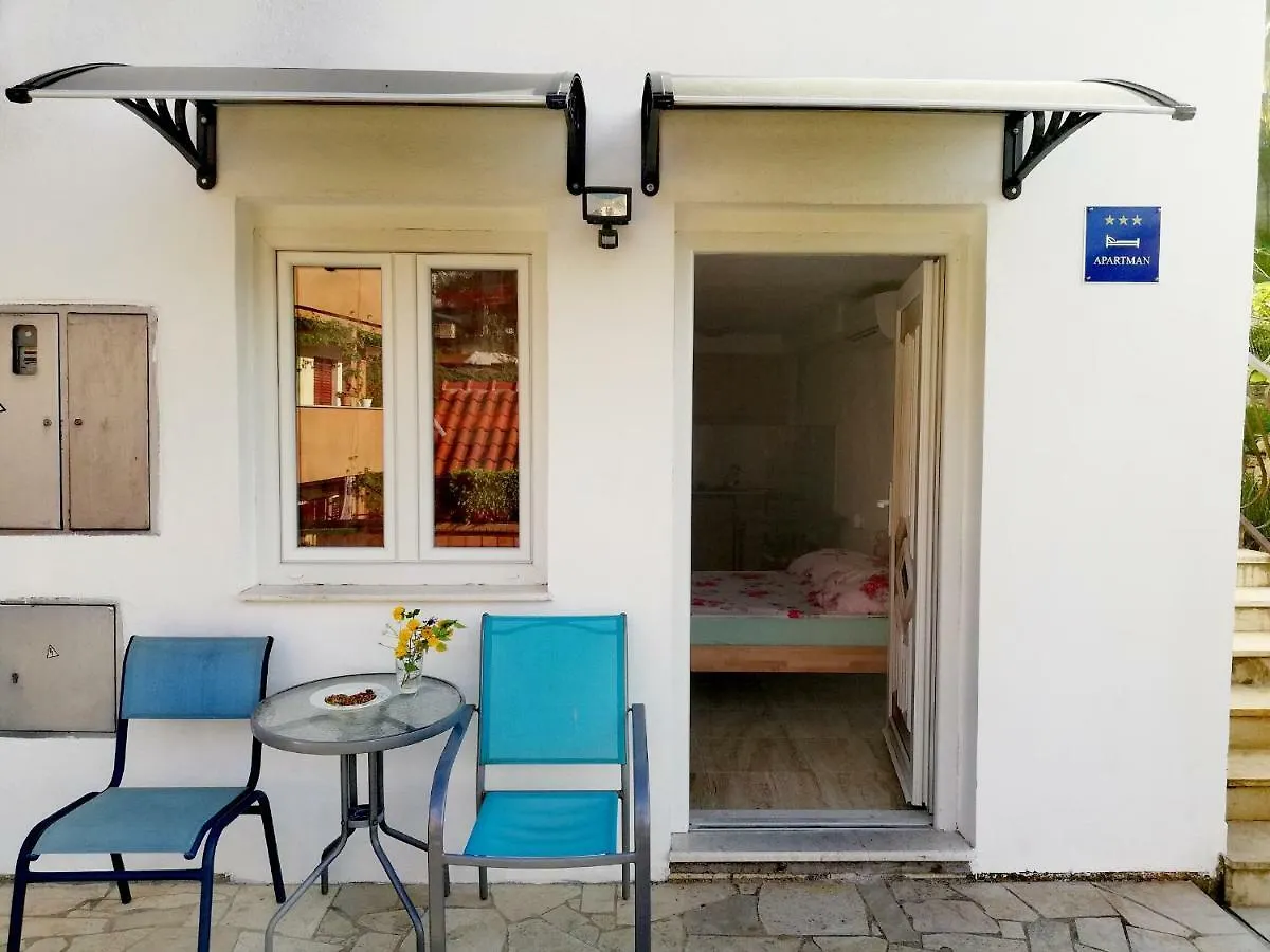 Studio Apartman Apartment Trogir